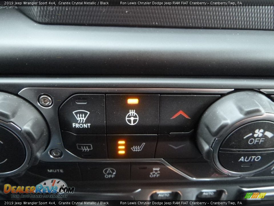 2019 Jeep Wrangler Sport 4x4 Granite Crystal Metallic / Black Photo #18