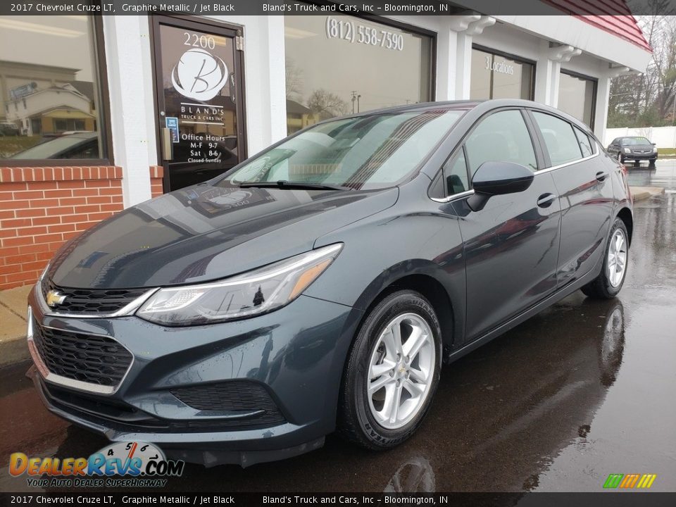 2017 Chevrolet Cruze LT Graphite Metallic / Jet Black Photo #2