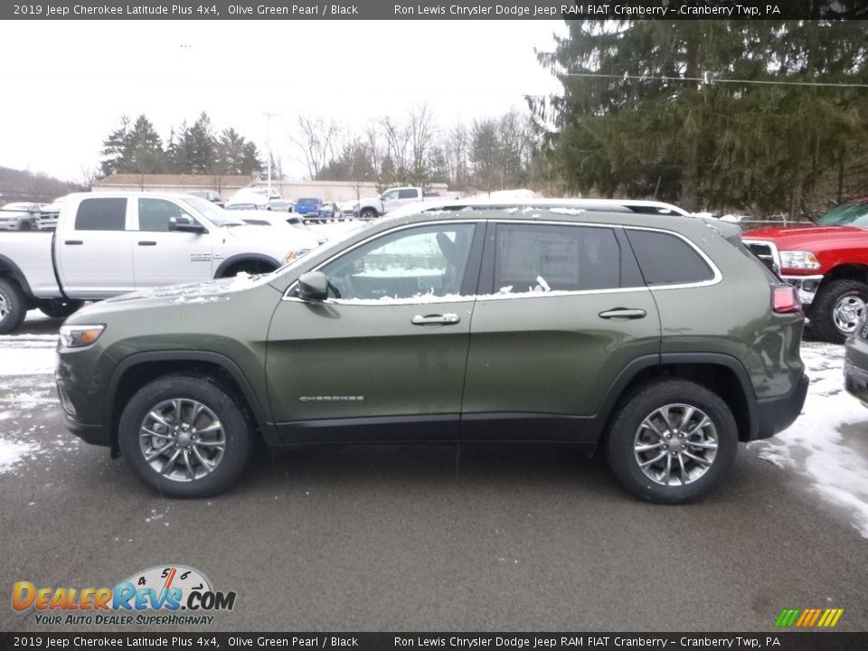 2019 Jeep Cherokee Latitude Plus 4x4 Olive Green Pearl / Black Photo #2