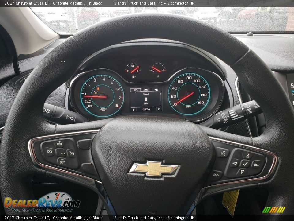 2017 Chevrolet Cruze LT Graphite Metallic / Jet Black Photo #11