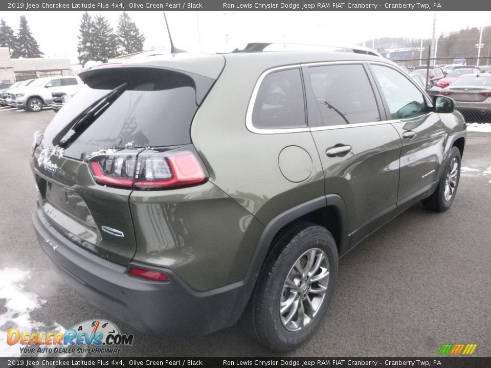 2019 Jeep Cherokee Latitude Plus 4x4 Olive Green Pearl / Black Photo #5