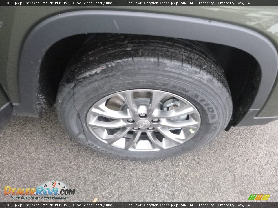 2019 Jeep Cherokee Latitude Plus 4x4 Olive Green Pearl / Black Photo #9