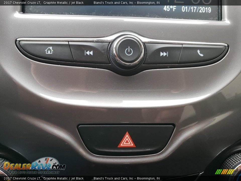 2017 Chevrolet Cruze LT Graphite Metallic / Jet Black Photo #19