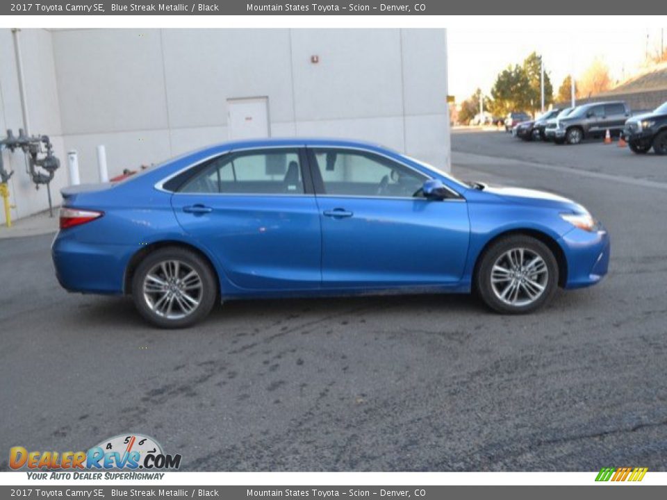2017 Toyota Camry SE Blue Streak Metallic / Black Photo #7