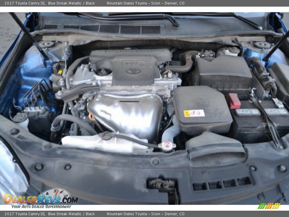2017 Toyota Camry SE Blue Streak Metallic / Black Photo #9