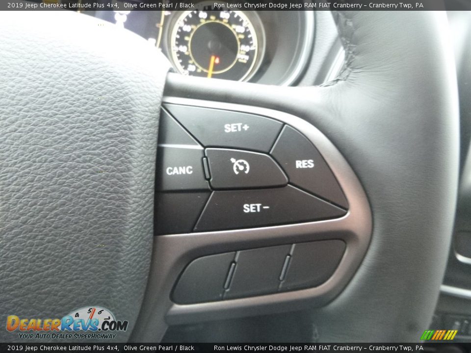 2019 Jeep Cherokee Latitude Plus 4x4 Olive Green Pearl / Black Photo #19