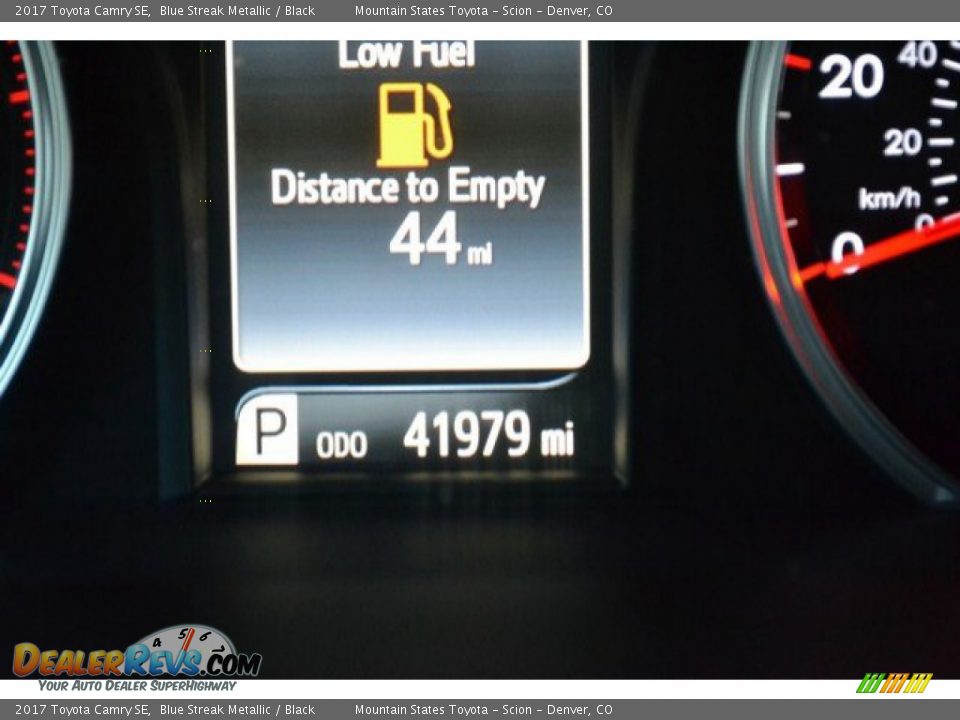 2017 Toyota Camry SE Blue Streak Metallic / Black Photo #12