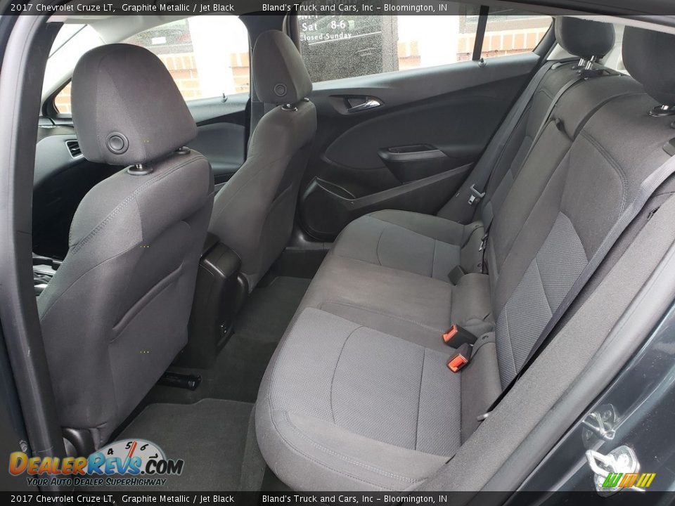 2017 Chevrolet Cruze LT Graphite Metallic / Jet Black Photo #27