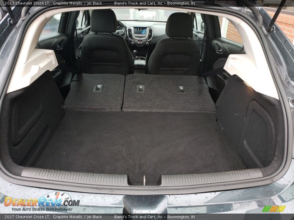 2017 Chevrolet Cruze LT Graphite Metallic / Jet Black Photo #36