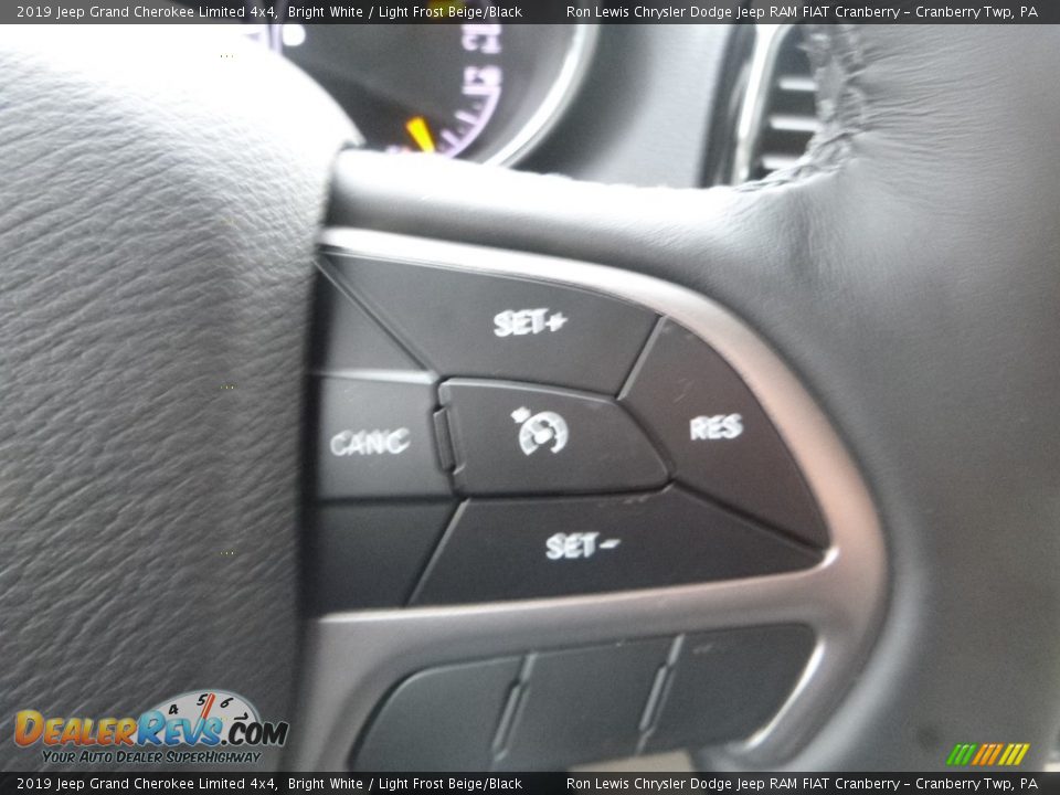 2019 Jeep Grand Cherokee Limited 4x4 Bright White / Light Frost Beige/Black Photo #19