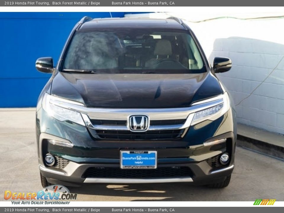 2019 Honda Pilot Touring Black Forest Metallic / Beige Photo #3