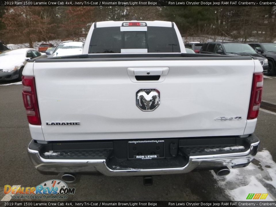 2019 Ram 1500 Laramie Crew Cab 4x4 Ivory Tri–Coat / Mountain Brown/Light Frost Beige Photo #5