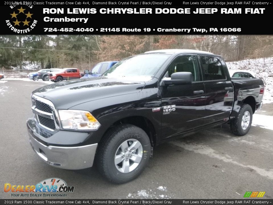2019 Ram 1500 Classic Tradesman Crew Cab 4x4 Diamond Black Crystal Pearl / Black/Diesel Gray Photo #1
