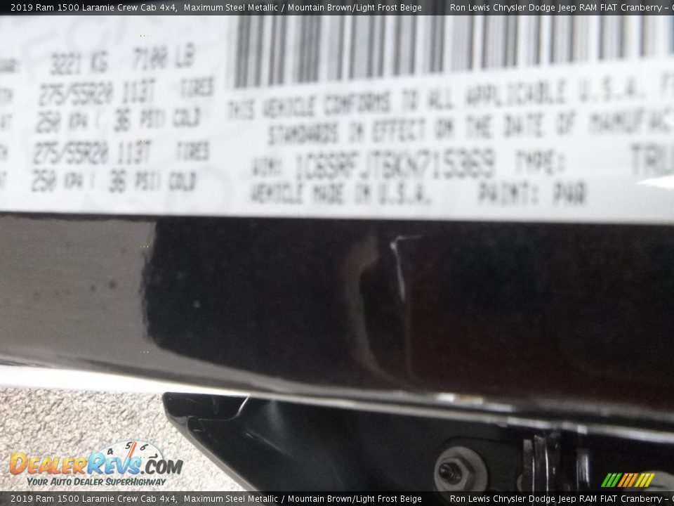 2019 Ram 1500 Laramie Crew Cab 4x4 Maximum Steel Metallic / Mountain Brown/Light Frost Beige Photo #16