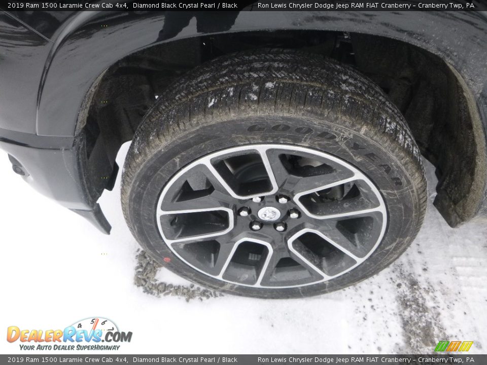 2019 Ram 1500 Laramie Crew Cab 4x4 Diamond Black Crystal Pearl / Black Photo #2