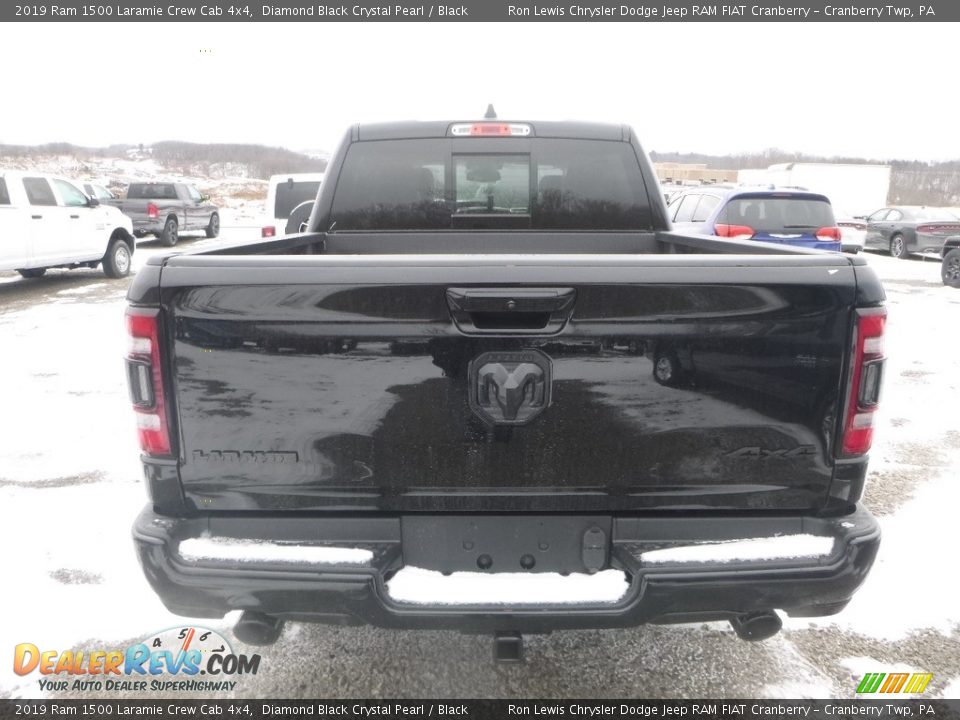 2019 Ram 1500 Laramie Crew Cab 4x4 Diamond Black Crystal Pearl / Black Photo #5
