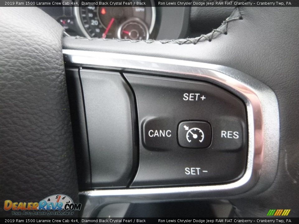 2019 Ram 1500 Laramie Crew Cab 4x4 Diamond Black Crystal Pearl / Black Photo #19