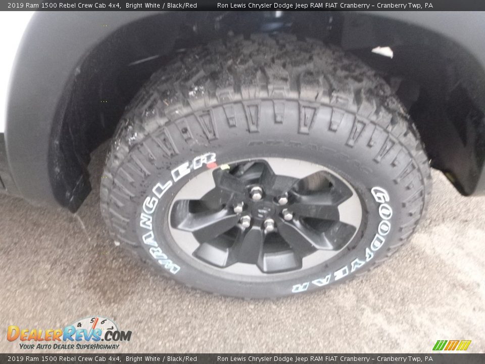 2019 Ram 1500 Rebel Crew Cab 4x4 Bright White / Black/Red Photo #10