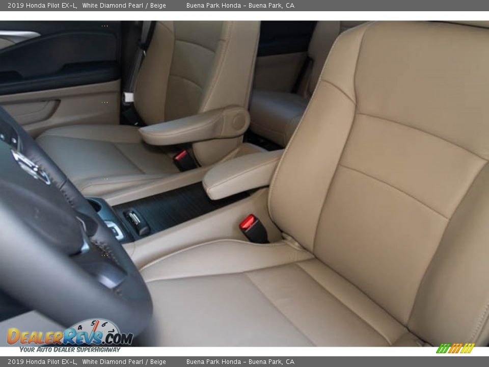 2019 Honda Pilot EX-L White Diamond Pearl / Beige Photo #25