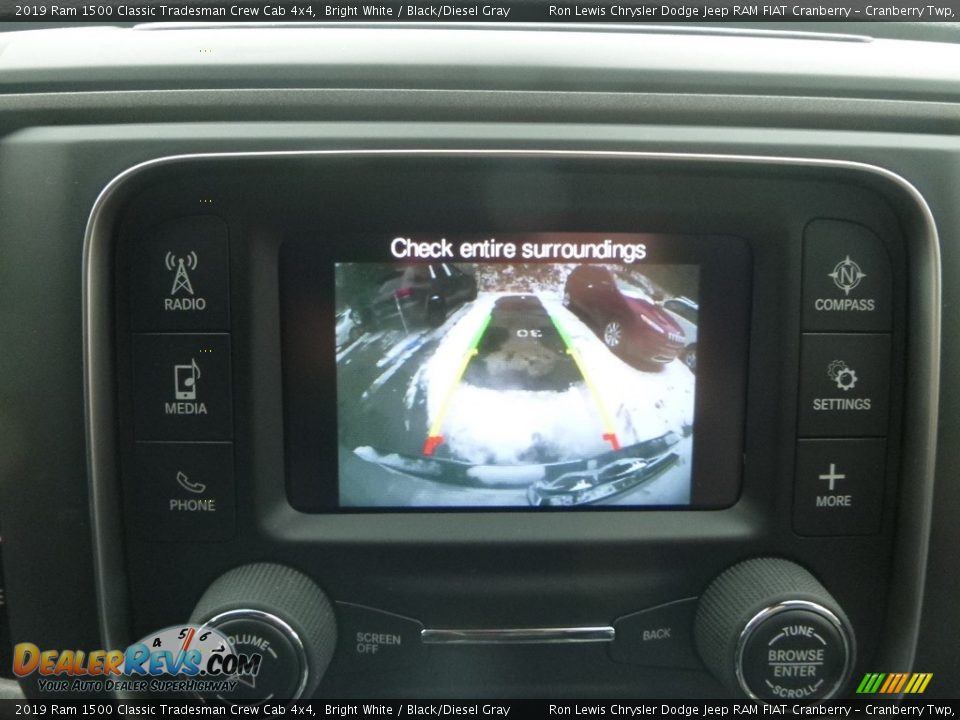 2019 Ram 1500 Classic Tradesman Crew Cab 4x4 Bright White / Black/Diesel Gray Photo #17