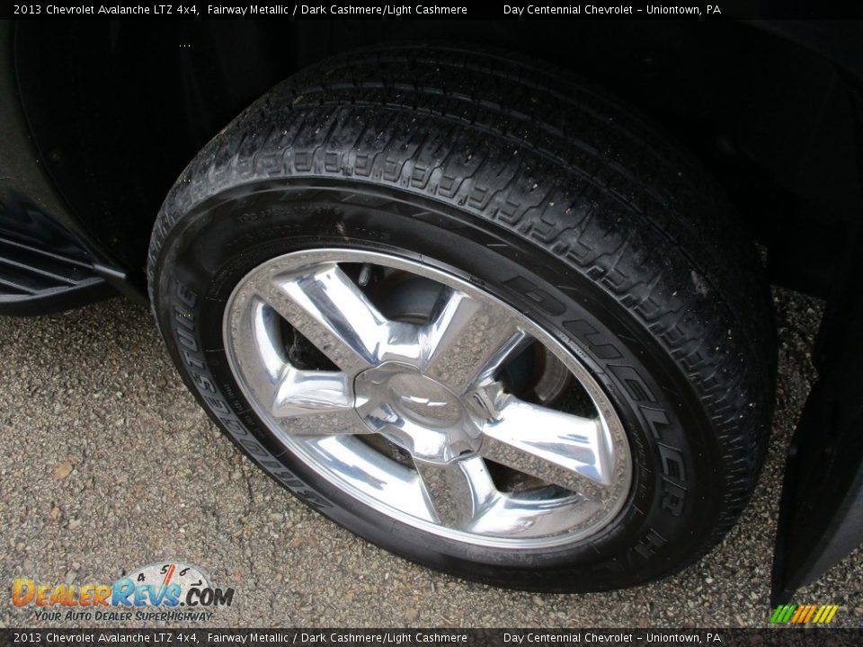 2013 Chevrolet Avalanche LTZ 4x4 Fairway Metallic / Dark Cashmere/Light Cashmere Photo #17