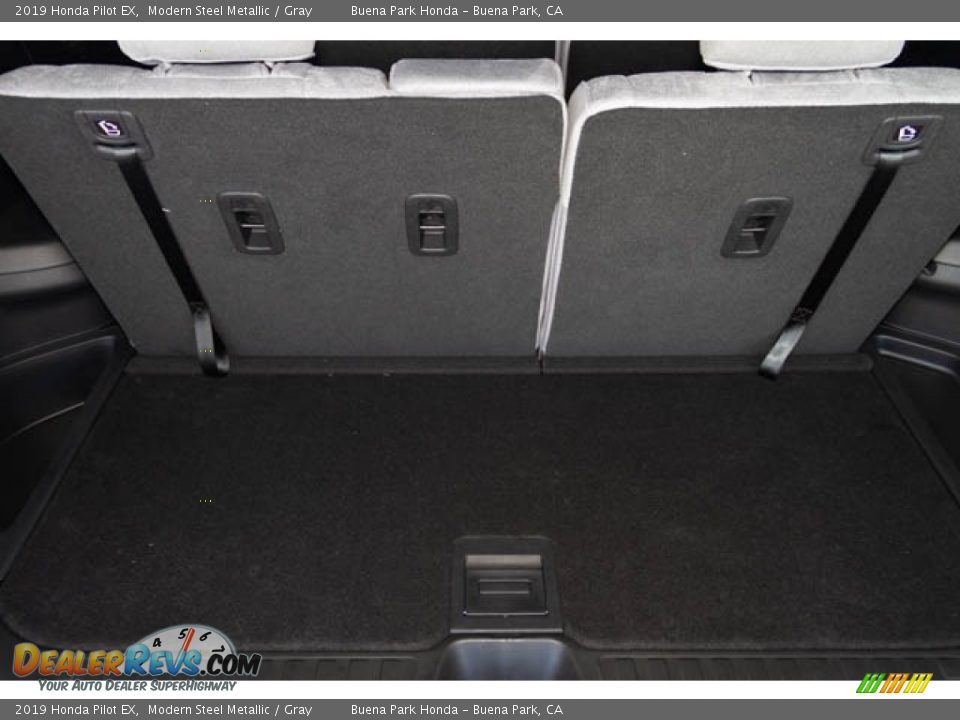 2019 Honda Pilot EX Modern Steel Metallic / Gray Photo #28