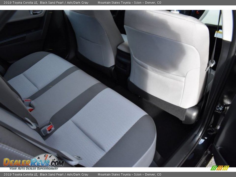 2019 Toyota Corolla LE Black Sand Pearl / Ash/Dark Gray Photo #16