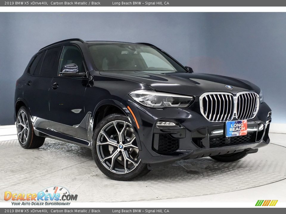 Front 3/4 View of 2019 BMW X5 xDrive40i Photo #12