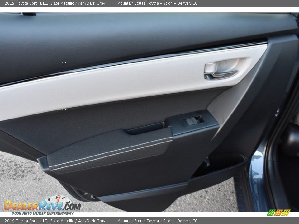 2019 Toyota Corolla LE Slate Metallic / Ash/Dark Gray Photo #20