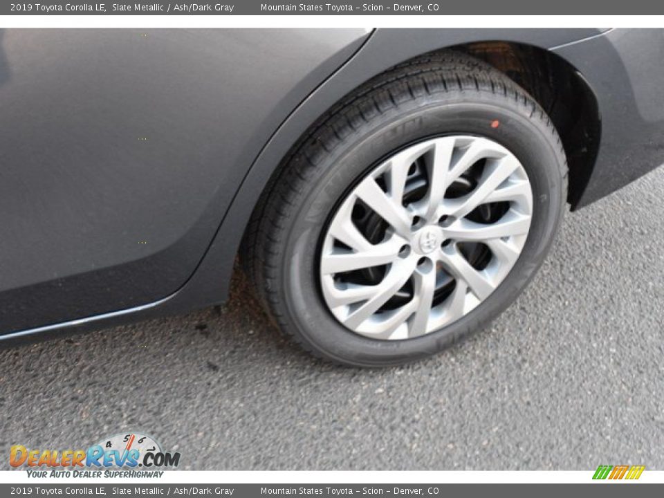 2019 Toyota Corolla LE Slate Metallic / Ash/Dark Gray Photo #33