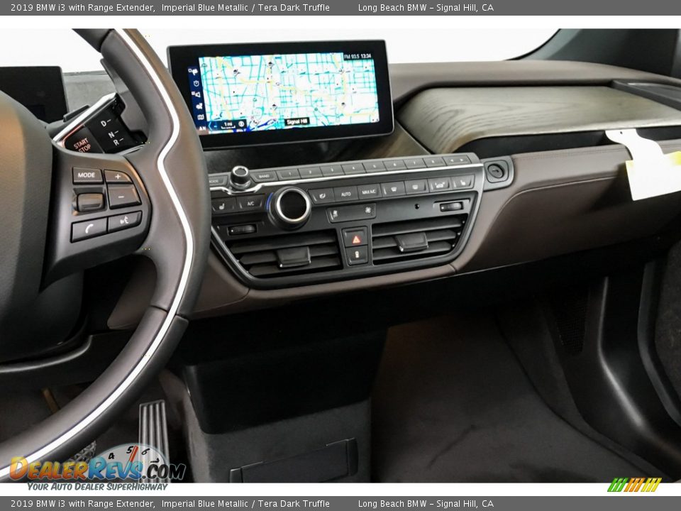 Controls of 2019 BMW i3 with Range Extender Photo #6