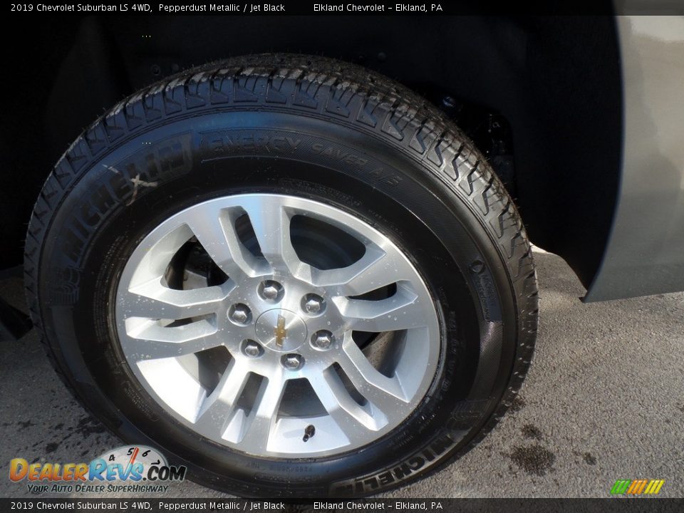 2019 Chevrolet Suburban LS 4WD Pepperdust Metallic / Jet Black Photo #9