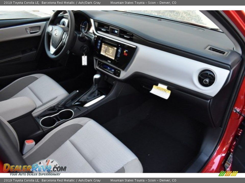 2019 Toyota Corolla LE Barcelona Red Metallic / Ash/Dark Gray Photo #10