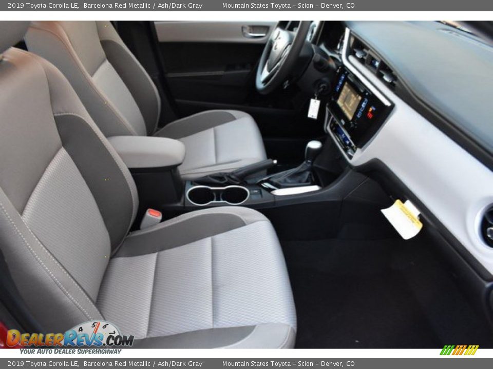 2019 Toyota Corolla LE Barcelona Red Metallic / Ash/Dark Gray Photo #11