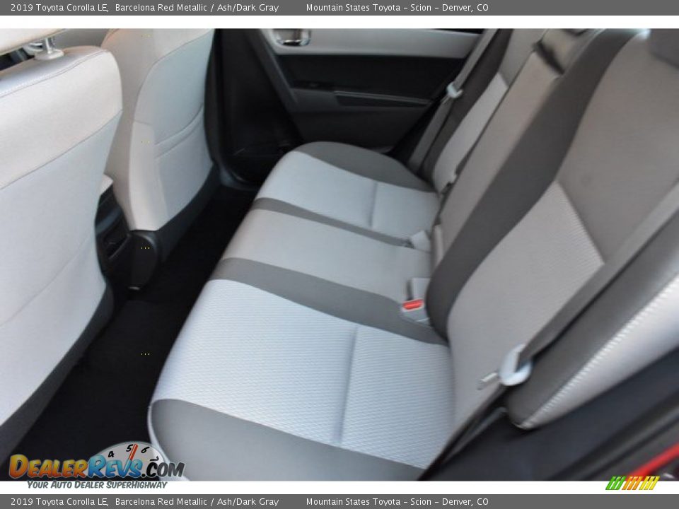 2019 Toyota Corolla LE Barcelona Red Metallic / Ash/Dark Gray Photo #14