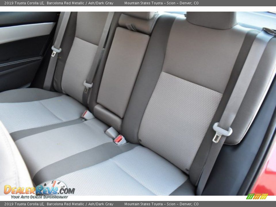2019 Toyota Corolla LE Barcelona Red Metallic / Ash/Dark Gray Photo #15