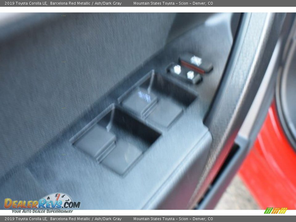 2019 Toyota Corolla LE Barcelona Red Metallic / Ash/Dark Gray Photo #23