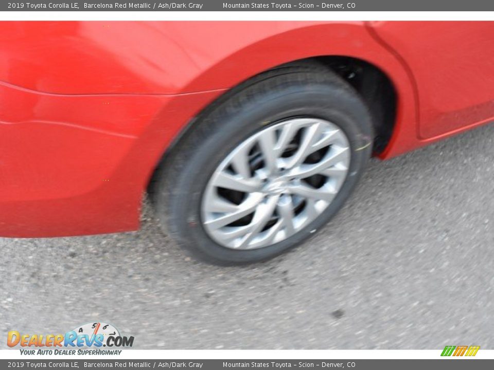 2019 Toyota Corolla LE Barcelona Red Metallic / Ash/Dark Gray Photo #34