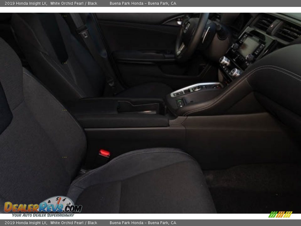 2019 Honda Insight LX White Orchid Pearl / Black Photo #30