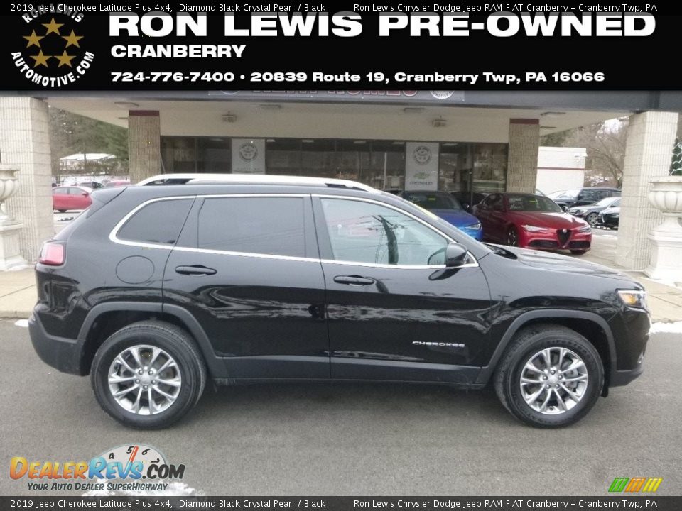 2019 Jeep Cherokee Latitude Plus 4x4 Diamond Black Crystal Pearl / Black Photo #1
