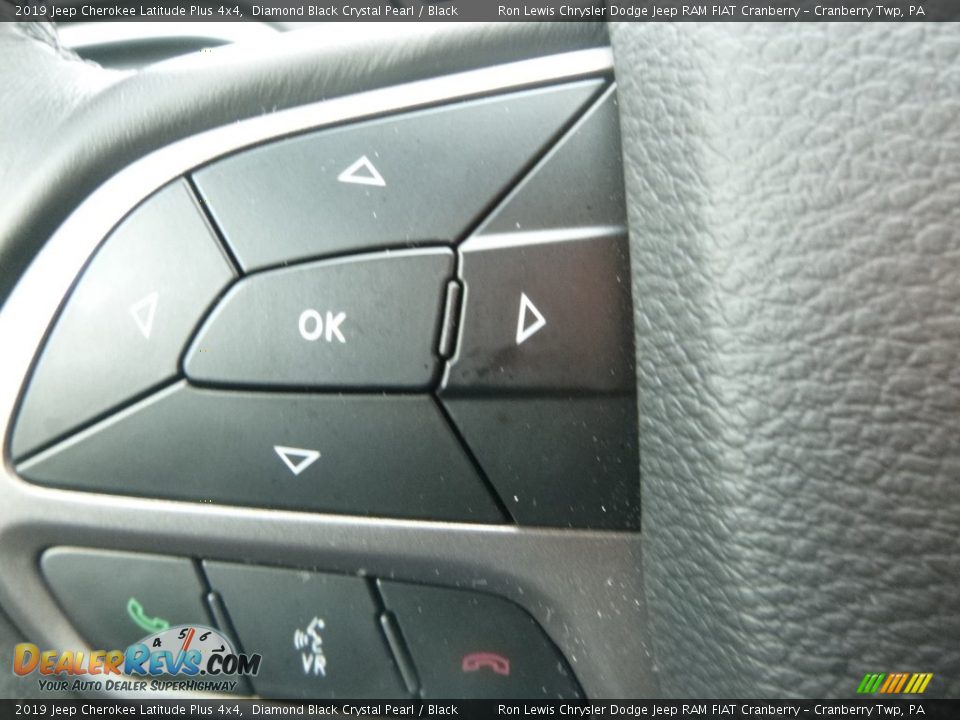 2019 Jeep Cherokee Latitude Plus 4x4 Diamond Black Crystal Pearl / Black Photo #20