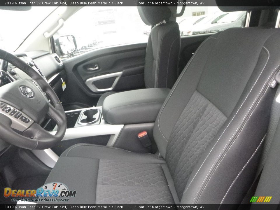 2019 Nissan Titan SV Crew Cab 4x4 Deep Blue Pearl Metallic / Black Photo #14