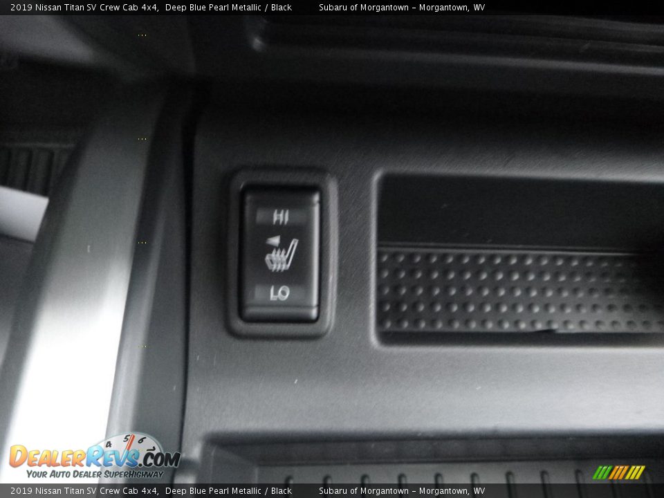 2019 Nissan Titan SV Crew Cab 4x4 Deep Blue Pearl Metallic / Black Photo #20