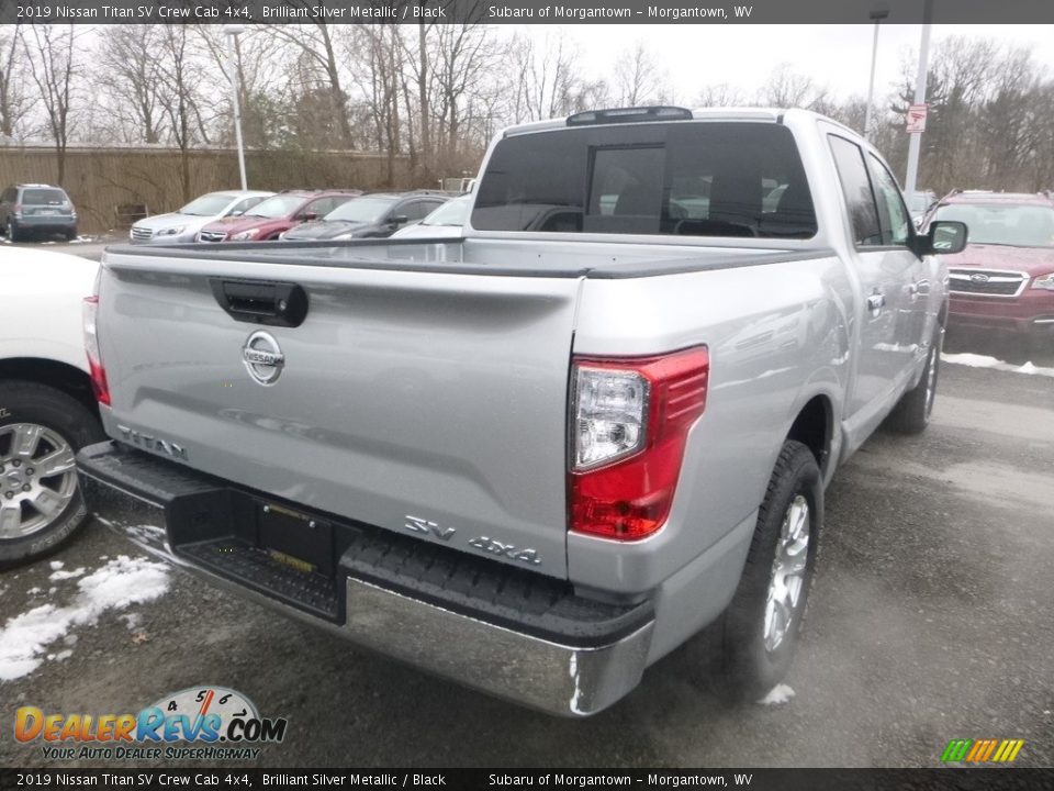 2019 Nissan Titan SV Crew Cab 4x4 Brilliant Silver Metallic / Black Photo #8