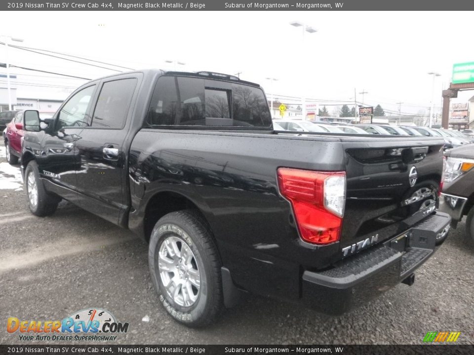 2019 Nissan Titan SV Crew Cab 4x4 Magnetic Black Metallic / Beige Photo #6