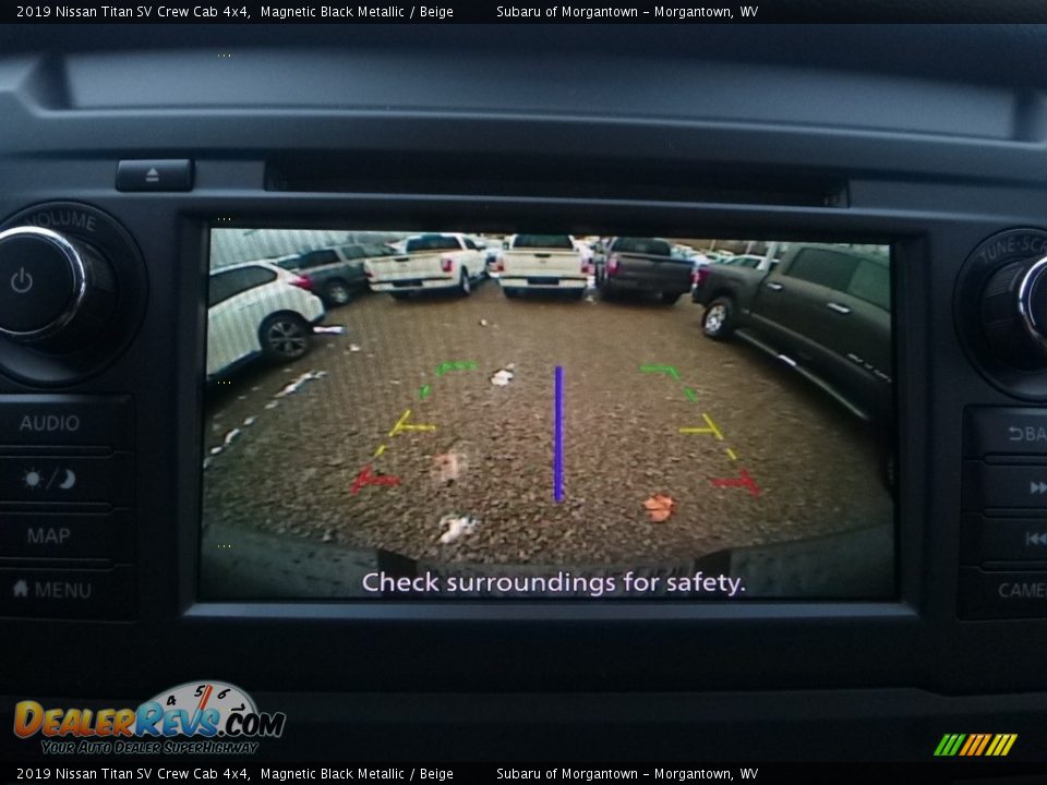 2019 Nissan Titan SV Crew Cab 4x4 Magnetic Black Metallic / Beige Photo #18