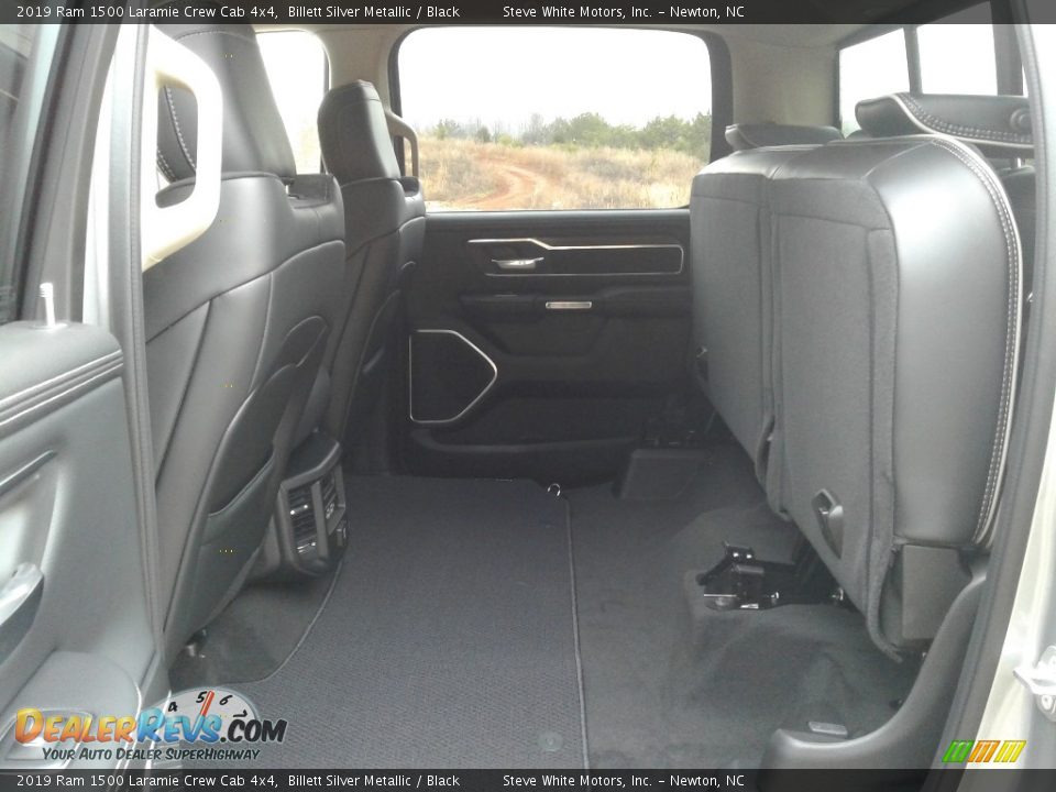 2019 Ram 1500 Laramie Crew Cab 4x4 Billett Silver Metallic / Black Photo #11