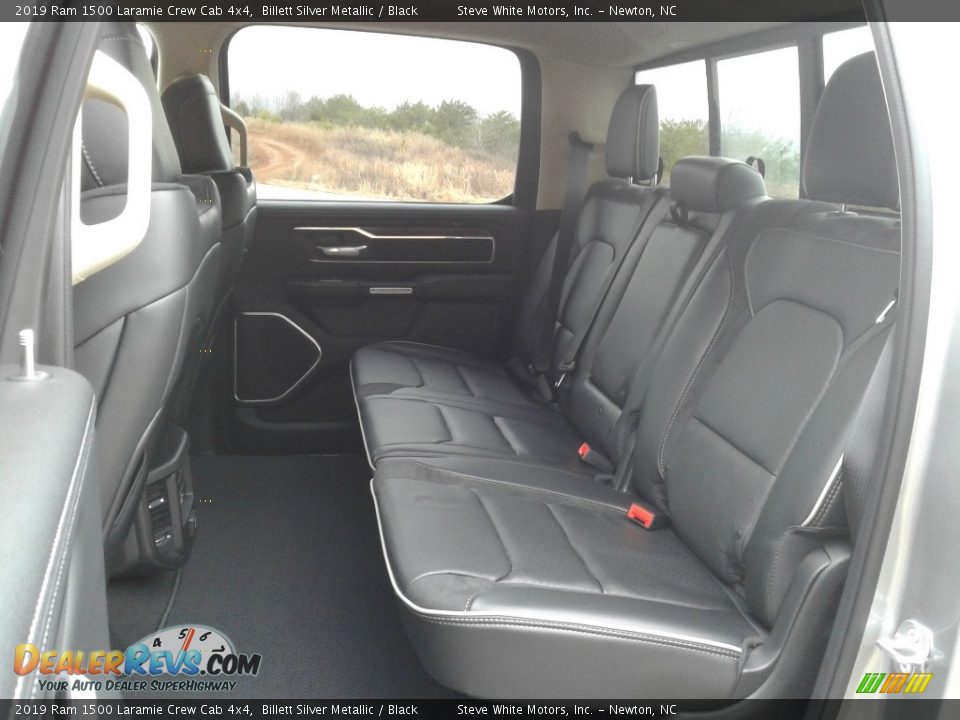 2019 Ram 1500 Laramie Crew Cab 4x4 Billett Silver Metallic / Black Photo #12