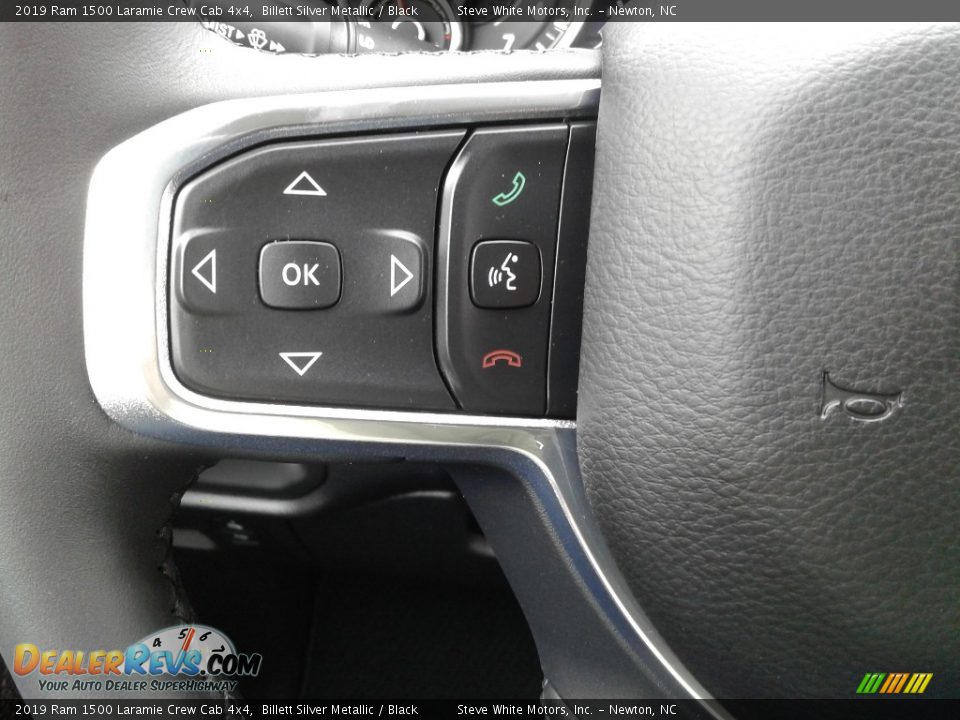 2019 Ram 1500 Laramie Crew Cab 4x4 Billett Silver Metallic / Black Photo #19