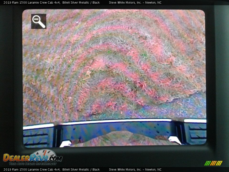 2019 Ram 1500 Laramie Crew Cab 4x4 Billett Silver Metallic / Black Photo #25